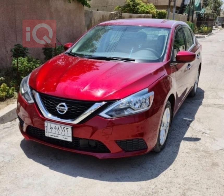 نیسان سێنترا